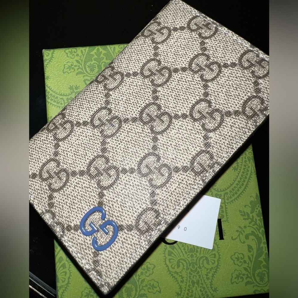 Gucci wallet